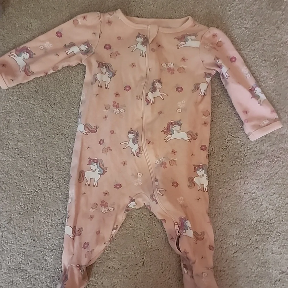 Bundle - Picture 2 of 5